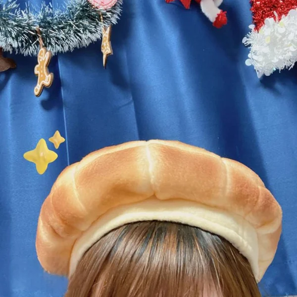 Bread-Shaped Beret