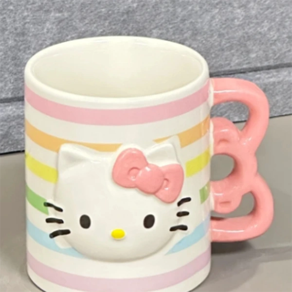FLCF0115 Hello Kitty Rainbow-Colored Mug