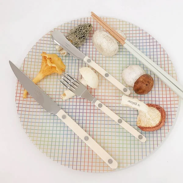 Creative Handmade Mushroom-Shaped Cutlery Rest Ornament