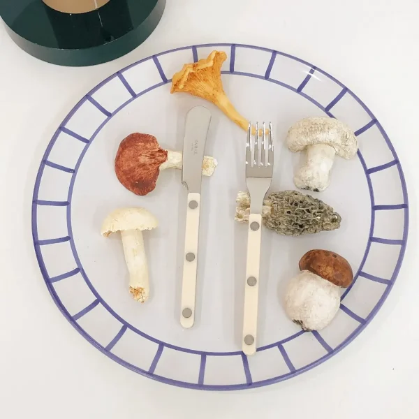 Creative Handmade Mushroom-Shaped Cutlery Rest Ornament