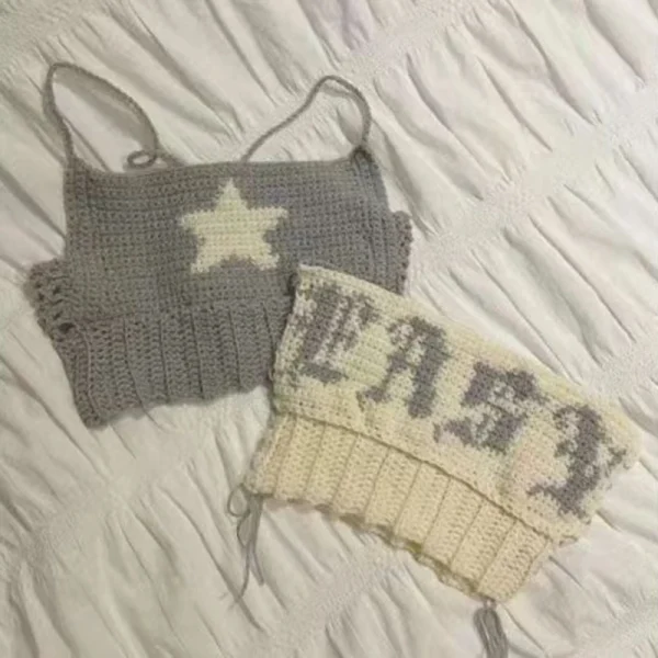 Women's Knitted Crop-top