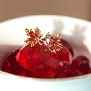 Maple Leaf Elegant Stud Earrings