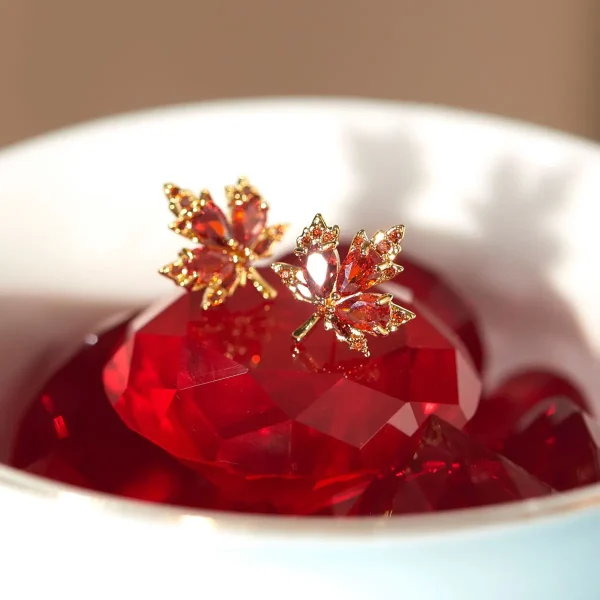 FLCARE000026-05 Maple Leaf Elegant Stud Earrings