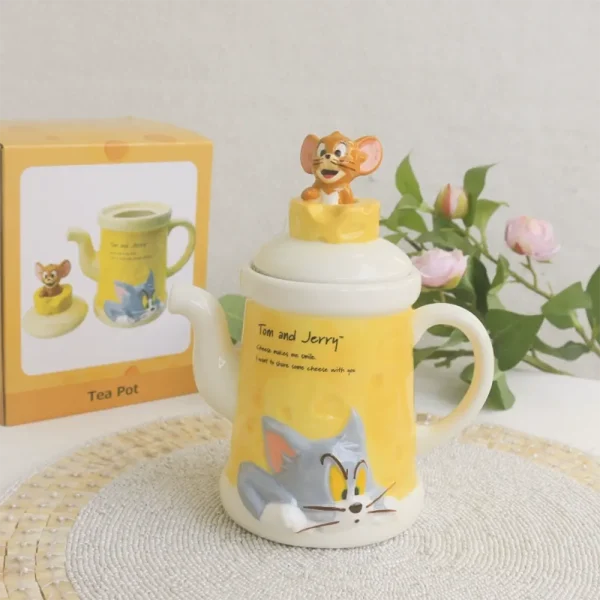 Tom and Jerry-Themed White Ceramic Teapot Water Kettle